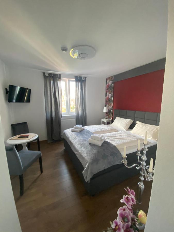 Hotel Der Tanzhase 3*